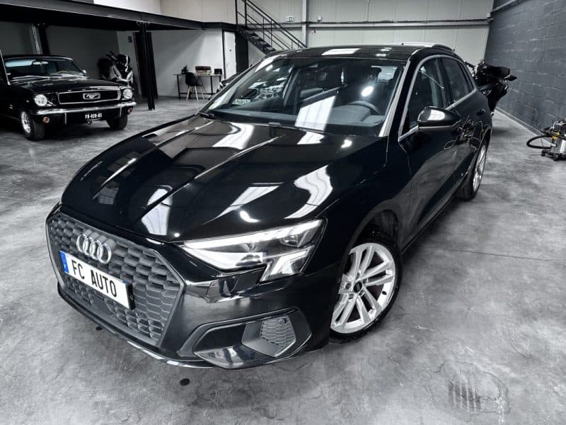 Audi A3 Sportback 30 TDI 116CV Stronic Business Line Cockpit